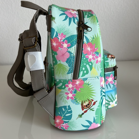 Loungefly Moana Backpack - Picture 4 of 6